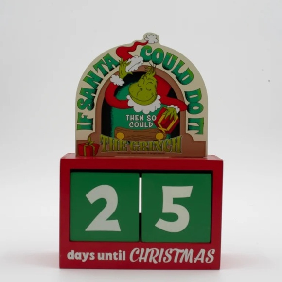 Dr. Seuss' How the Grinch Stole Christmas Red Countdown Christmas Calendar Decor - Picture 4 of 6